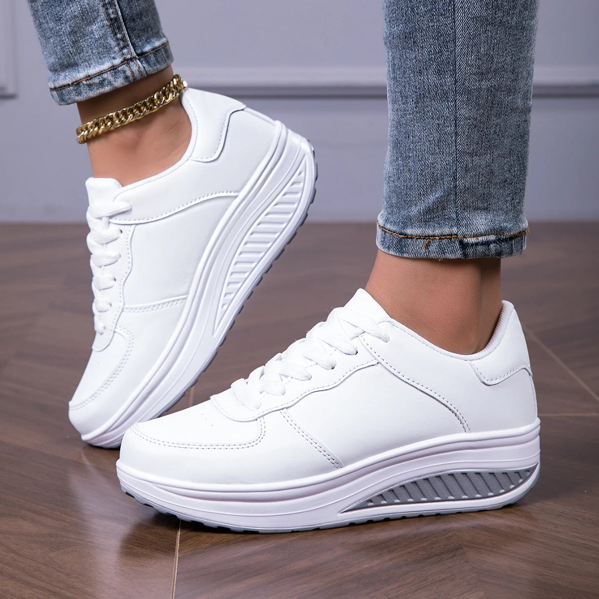 Women Glitter Sneakers Fashion Lightweight Walking Shoes 1